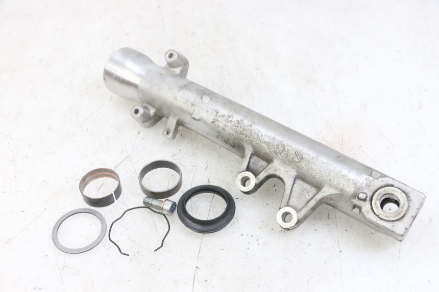 photo de LEFT FORK TUBE SUZUKI SV N 650 (1999 - 2002)