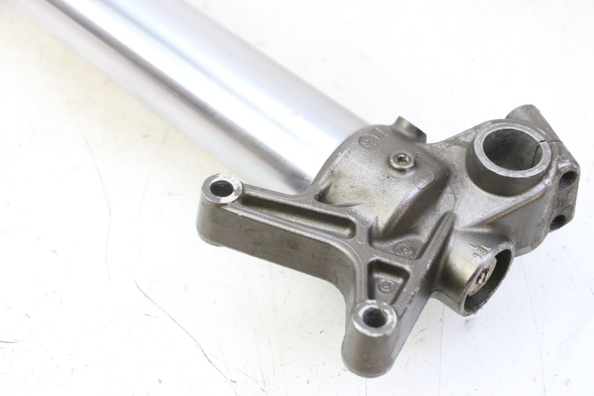 photo de LEFT FORKS LEG YAMAHA YZF YZ-F 450 (2014 - 2016)