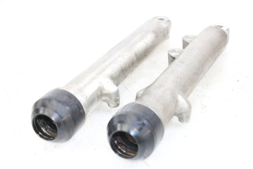 photo de FORKS LEG SUZUKI GN 125 (1997 - 2000)