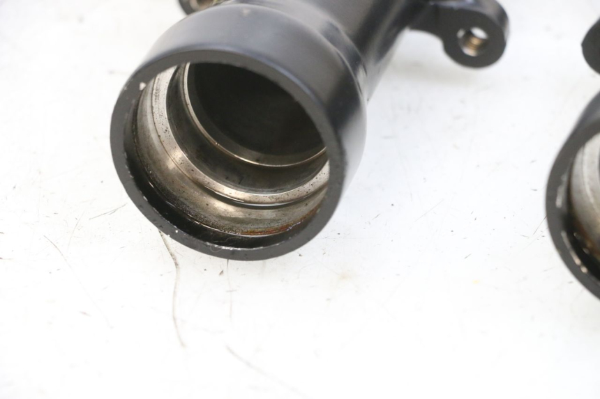 photo de FORKS LEG KAWASAKI GPX R WARBIRD 600 (1988 - 1993) - Fixing points details