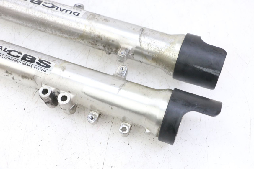 photo de FORKS LEG HONDA CBR F 1000 (1993 - 1996)