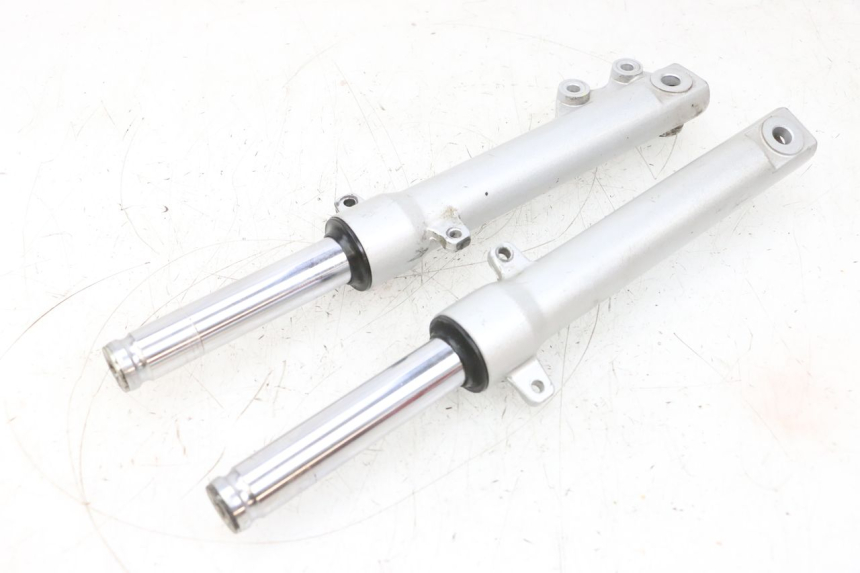 photo de FORKS LEG PEUGEOT KISBEE 4T 50 (2018 - 2022) - Component zoom