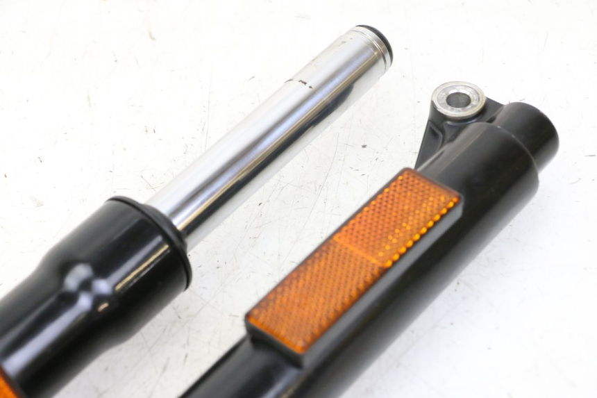 photo de FORKS LEG MBK OVETTO ONE 2T 50 (2013 - 2017)
