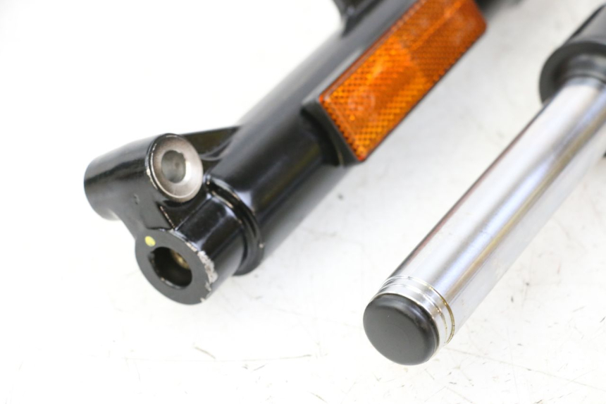 photo de FORKS LEG MBK OVETTO ONE 2T 50 (2013 - 2017)