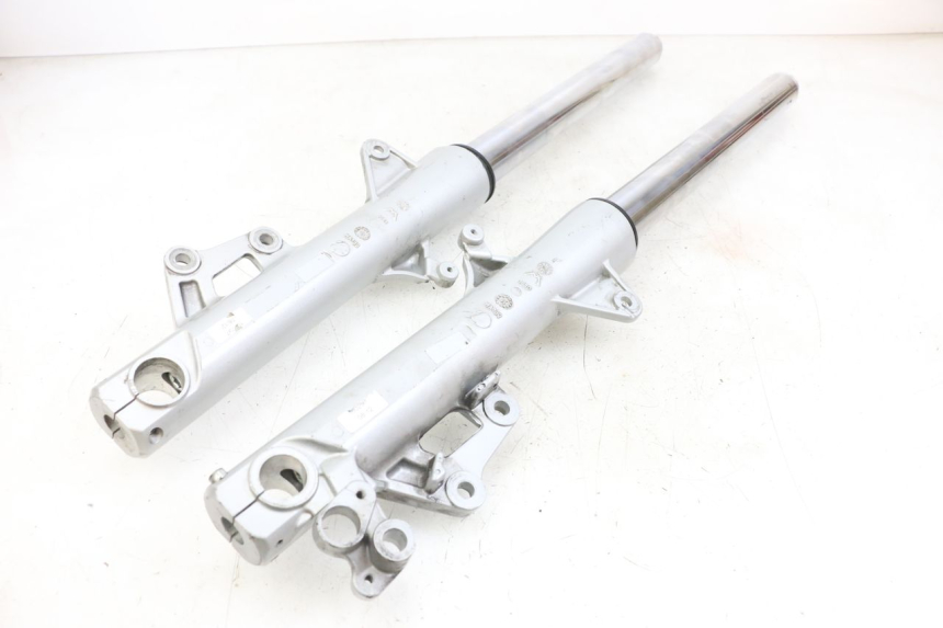 photo de FORKS LEG MOTO GUZZI NORGE 8V GT 1200 (2011 - 2016)
