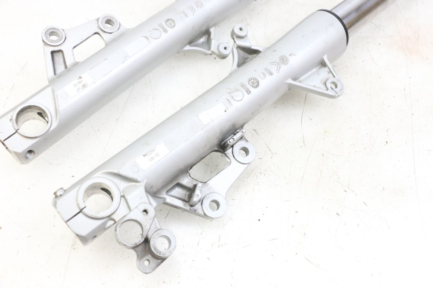 photo de FORKS LEG MOTO GUZZI NORGE 8V GT 1200 (2011 - 2016)