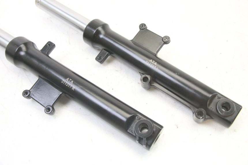 photo de FORKS LEG SYM ORBIT III 3 4T 50 (2021 - 2025)