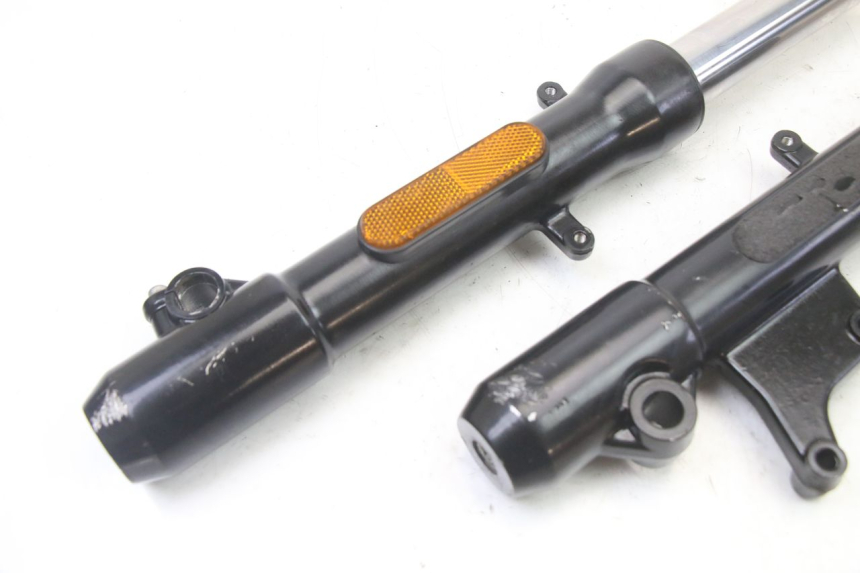 photo de FORKS LEG PEUGEOT CITYSTAR 2T 50 (2018 - 2021)