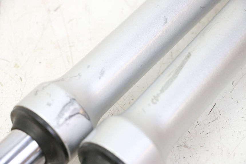photo de FORK TUBE YAMAHA PW 50 (1984 - 2020)
