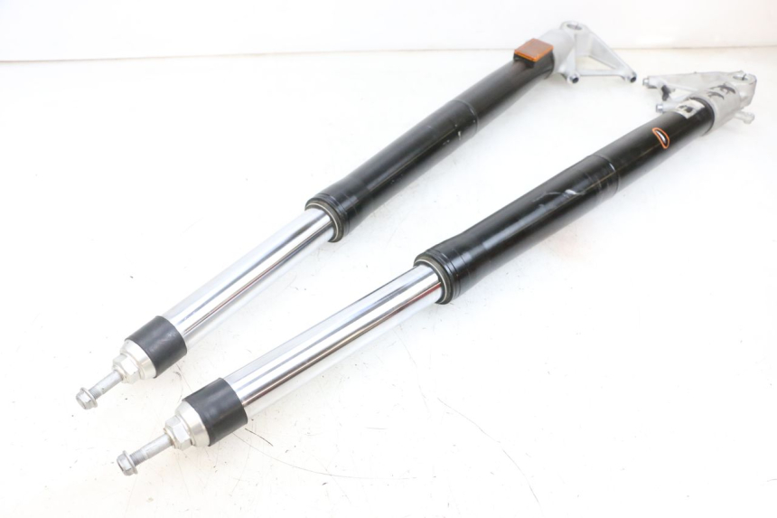 photo de FORKS LEG BMW R GS 1250 (2021 - 2024) - Markings and original references