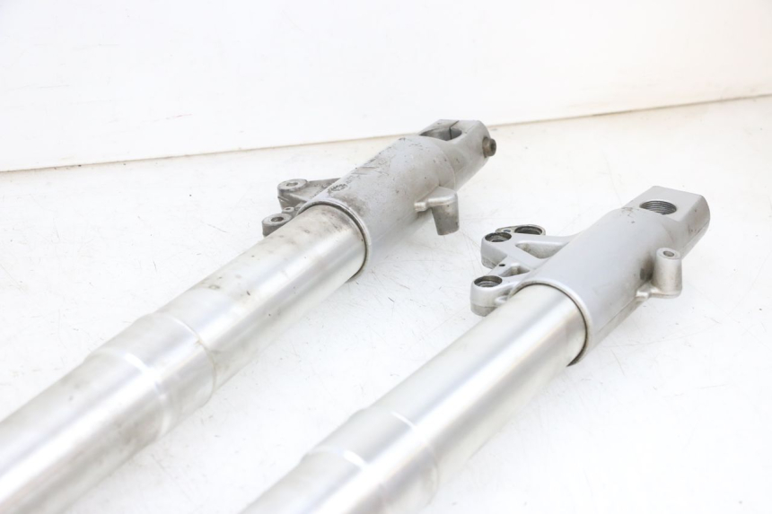 photo de FORKS LEG BMW R RT ABS 1200 (2010 - 2014) - Surface and material condition