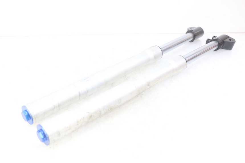 photo de FORK TUBE APOLLO RFZ 150