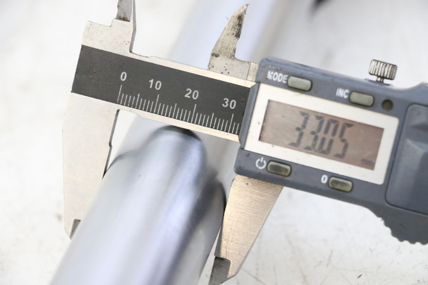photo de FORKS LEG APOLLO RFZ 125