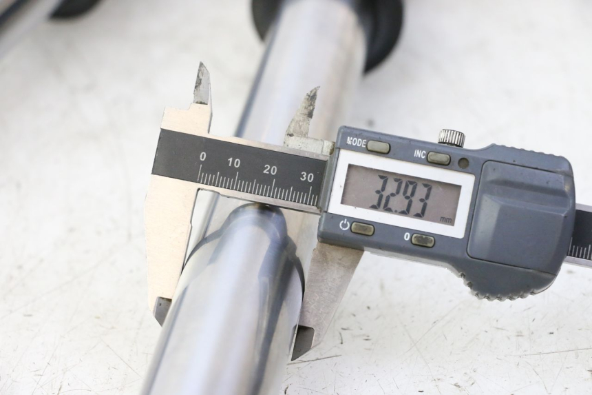 photo de FORKS LEG APOLLO RFZ 125