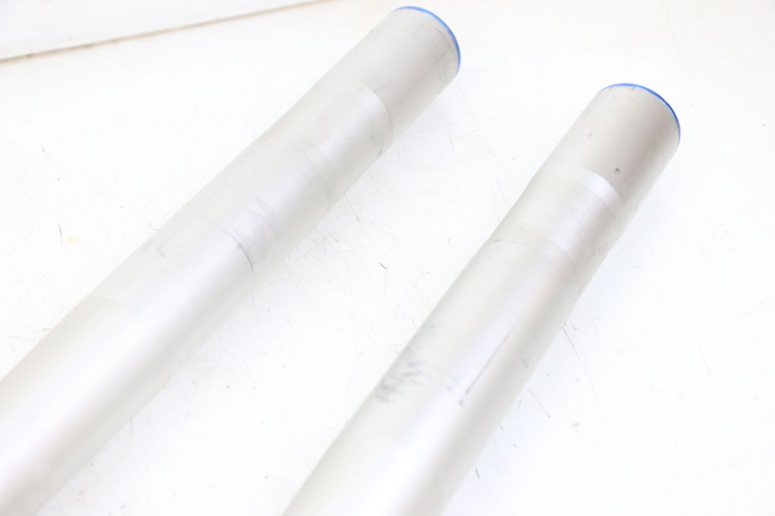 photo de FORK TUBE APOLLO RXF 125