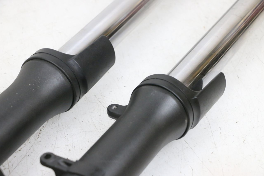 photo de FORKS LEG YAMAHA TDM ABS 900 (2002 - 2014) - Markings and original references