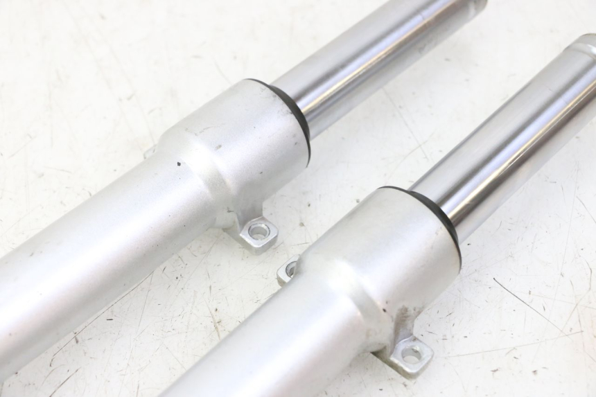 photo de FORKS LEG PEUGEOT VIVACITY NEW 4T 50 (2008 - 2017)