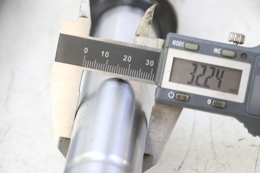 photo de FORKS LEG PEUGEOT VIVACITY NEW 4T 50 (2008 - 2017)