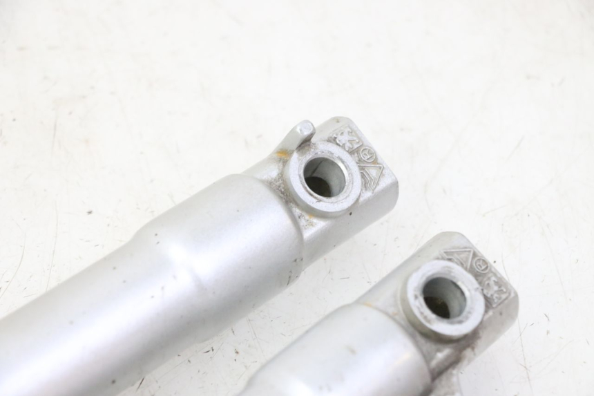 photo de FORKS LEG PEUGEOT VIVACITY NEW 4T 50 (2008 - 2017)