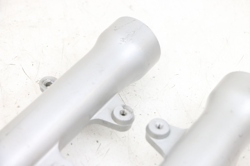 photo de FORKS LEG DAELIM VJ ROADWIN FI 125 (2008 - 2017) - Markings and original references