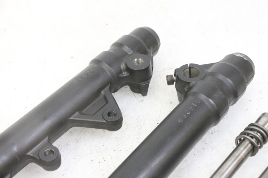 photo de FORKS LEG YAMAHA X-MAX XMAX 125 (2010 - 2014)