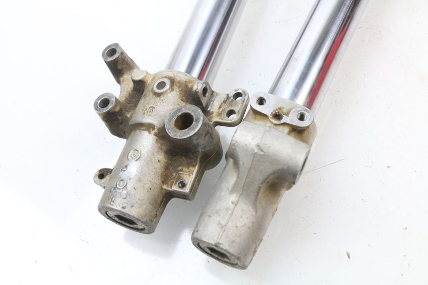 photo de FORKS LEG YAMAHA YZ 80 (1998 - 2001)