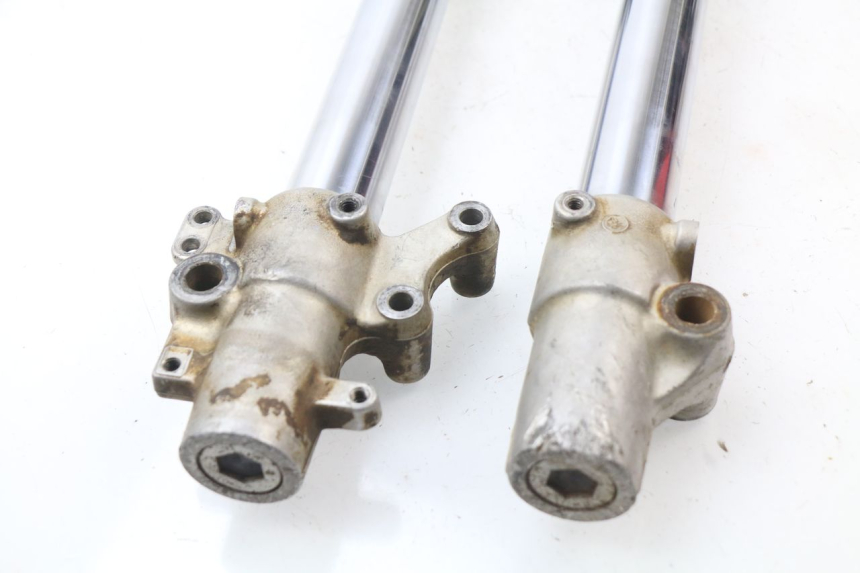 photo de FORKS LEG YAMAHA YZ 80 (1998 - 2001)