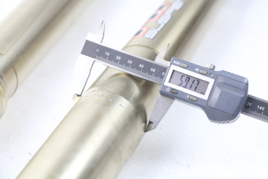 photo de FORKS LEG YAMAHA YZ-F YZF 250 (2014 - 2018)