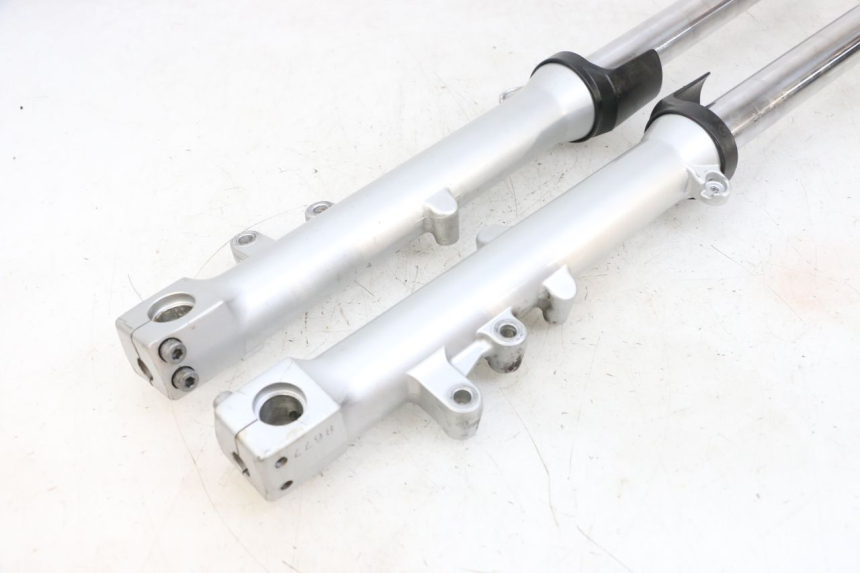 photo de FORKS LEG KAWASAKI ZR 7 750 (1999 - 2001) - Checked used part
