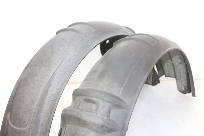 photo de REAR FENDER QUADRO 4 4D 350 (2015 - 2018)