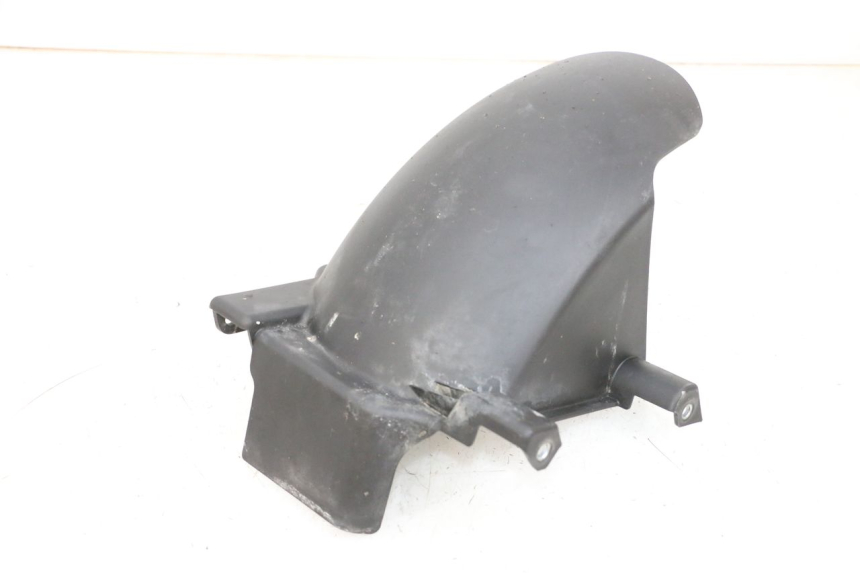 photo de REAR MUDGUARD PEUGEOT DJANGO 4T 50 (2014 - 2019) - Fixing points details