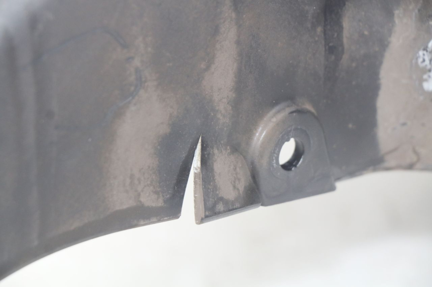 photo de FRONT FENDER SUZUKI BURGMAN 125 (2007 - 2014)