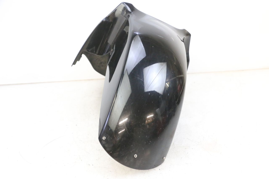 photo de FRONT FENDER SUZUKI BURGMAN EXECUTIVE ABS 650 (2006 - 2012) - Fixing points details