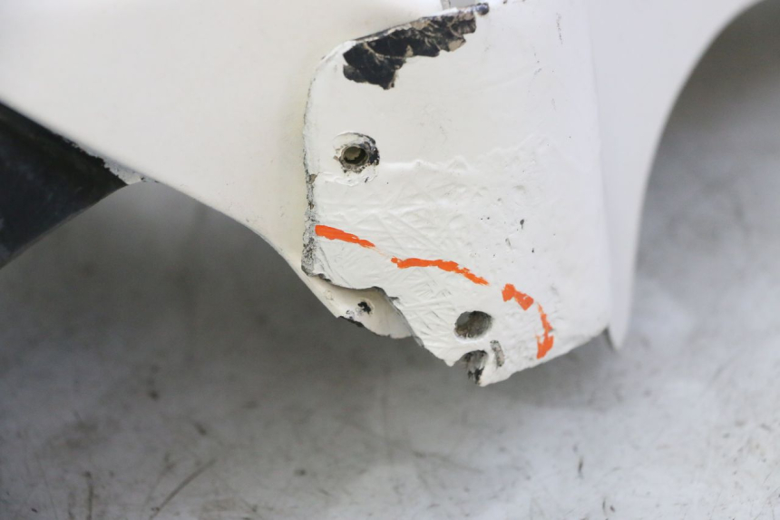 photo de FRONT FENDER YAMAHA FJ 36Y 1100 (1984 - 1985)