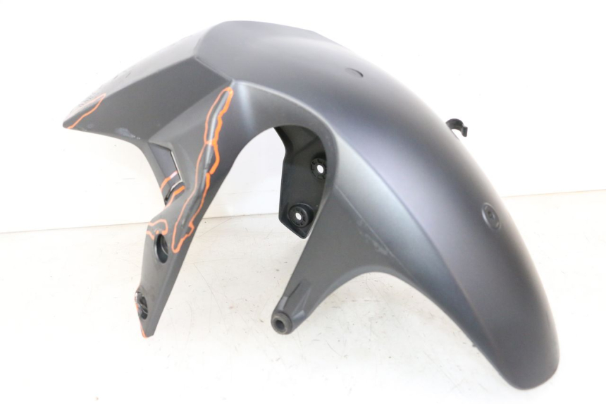 photo de FRONT FENDER SUZUKI GSR 750 (2011 - 2017)