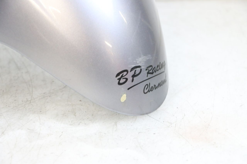 photo de FRONT FENDER SYM GTS EVO 125 (2009 - 2013) - Fixing points details