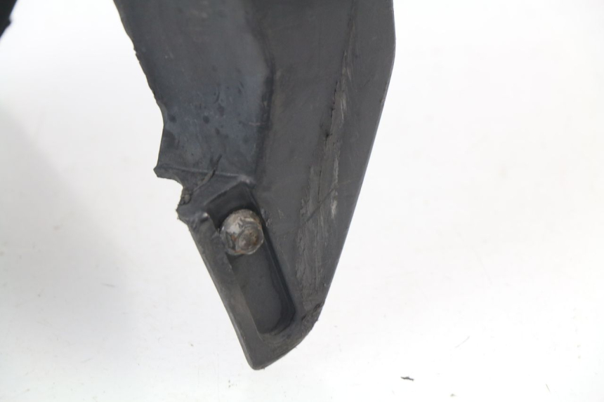 photo de FRONT FENDER PEUGEOT LUDIX 50 (2005 - 2007)