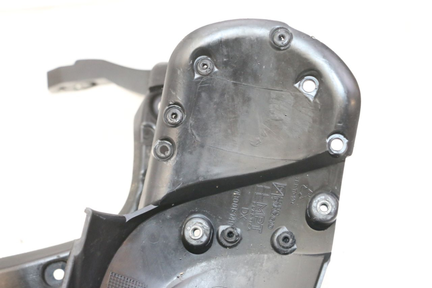 photo de FRONT FENDER PIAGGIO MP3 HPE 310 (2024 - 2025)