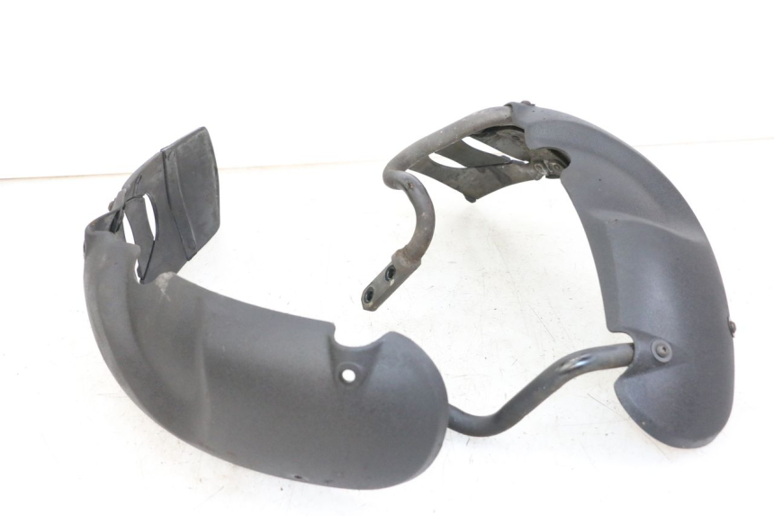photo de FRONT FENDER PIAGGIO MP3 LT 400 (2007 - 2012)
