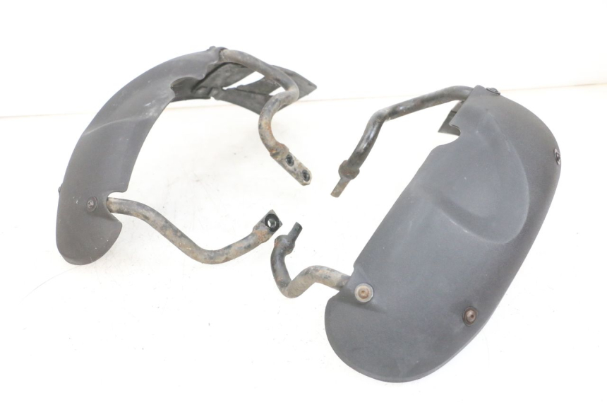 photo de FRONT FENDER PIAGGIO MP3 RL 250 (2007 - 2010) - Main view