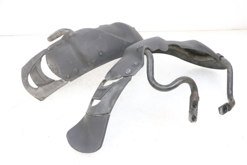 photo de FRONT FENDER PIAGGIO MP3 RL 250 (2007 - 2010) - Surface and material condition