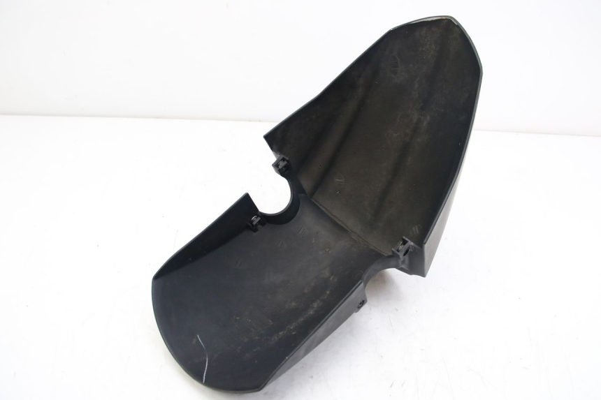 photo de FRONT FENDER PEUGEOT KISBEE 2T 50 (2018 - 2022)