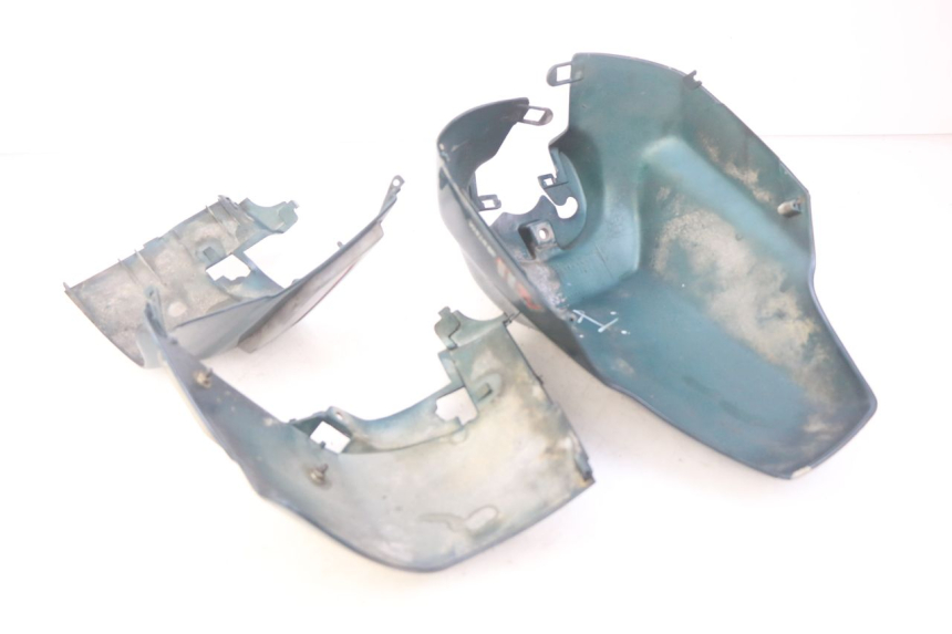 photo de FRONT FENDER PEUGEOT SV 125 (1991 - 1994)