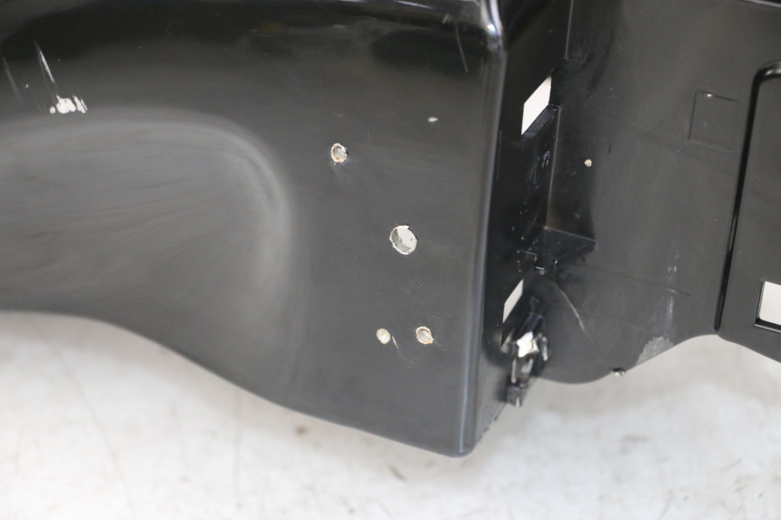 photo de FRONT FENDER PIAGGIO BEVERLY 125 (1998 - 2005)