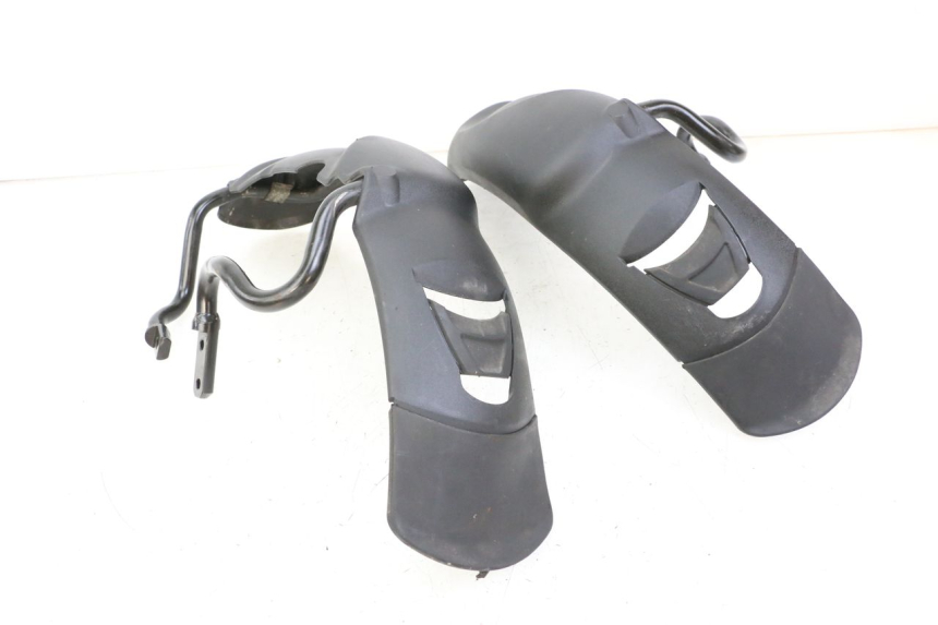 photo de FRONT FENDER PIAGGIO MP3 500 (2014 - 2016)