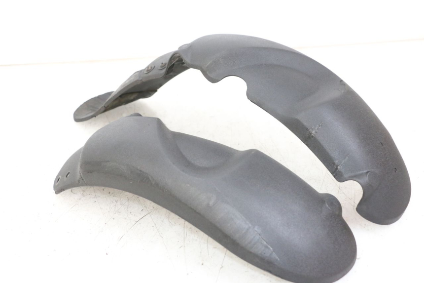 photo de FRONT FENDER PIAGGIO MP3 LT 400 (2007 - 2012)