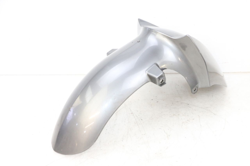 photo de FRONT FENDER PEUGEOT SATELIS 125 (2013 - 2018) - Surface and material condition