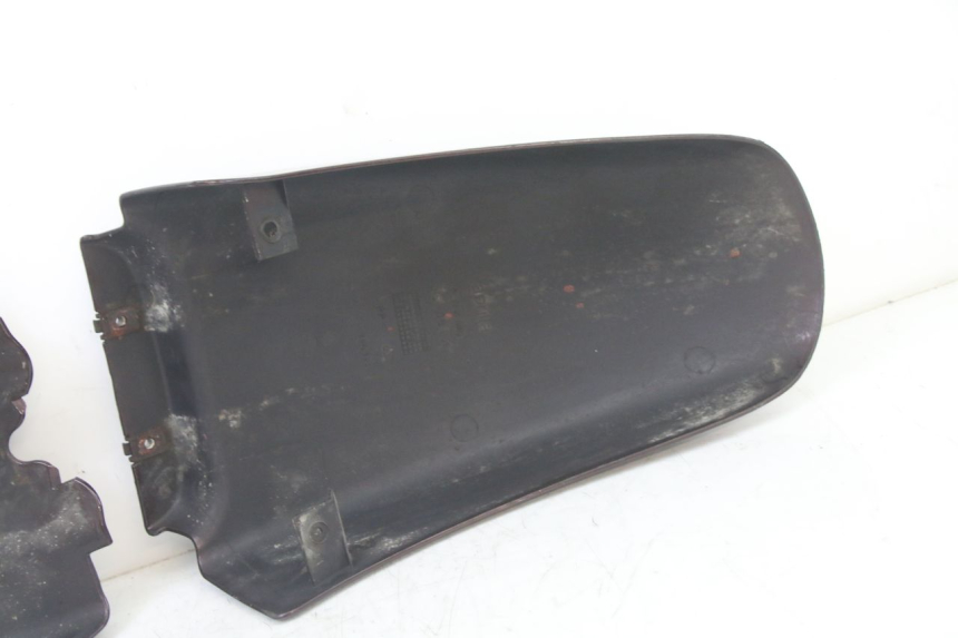 photo de FRONT FENDER APRILIA SCARABEO GT TOURING 125 (1999 - 2005)