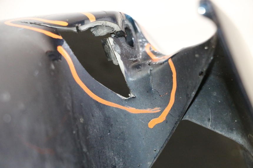 photo de FRONT FENDER HONDA ST PAN EUROPEAN 1300 (2002 - 2013)