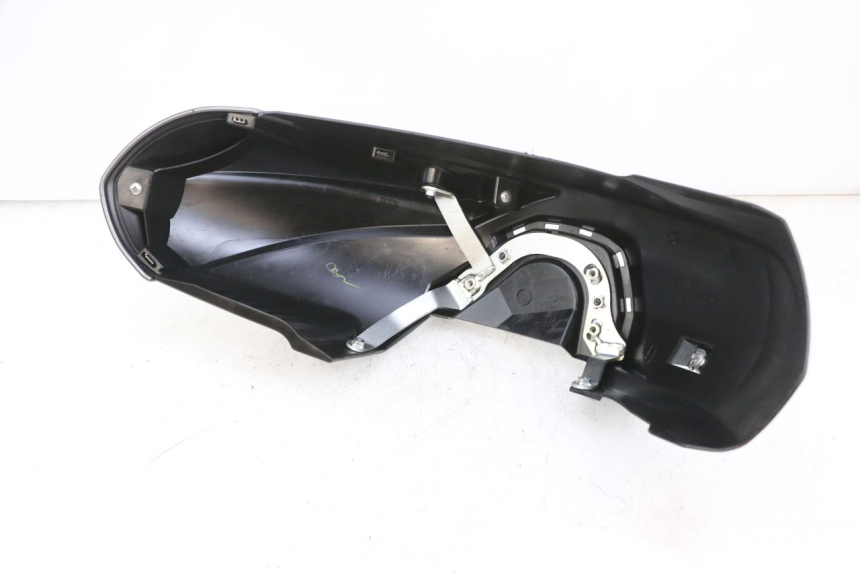 photo de FRONT FENDER YAMAHA TRICITY 300 (2020 - 2024) - Surface and material condition